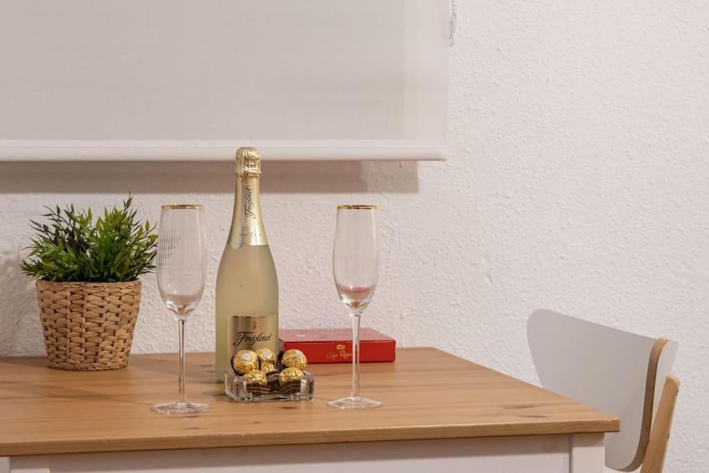Apartamento Con Terraza A 4 Minutos De La Catedral Гранада Экстерьер фото