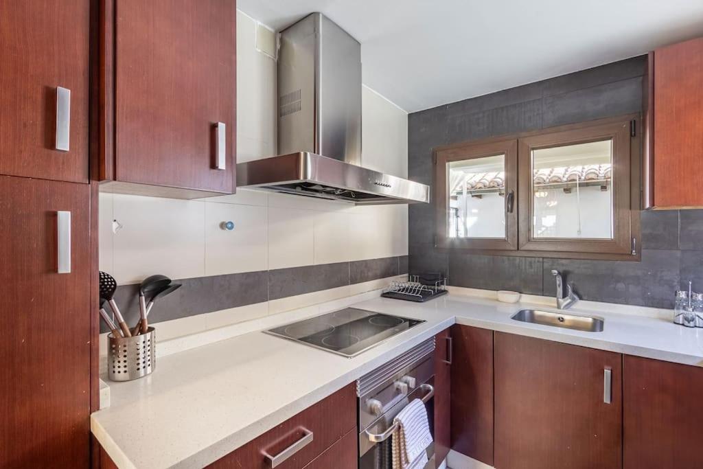 Apartamento Con Terraza A 4 Minutos De La Catedral Гранада Экстерьер фото