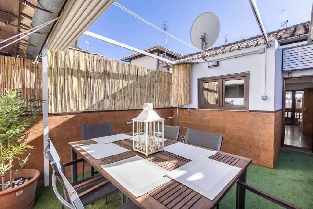 Apartamento Con Terraza A 4 Minutos De La Catedral Гранада Экстерьер фото