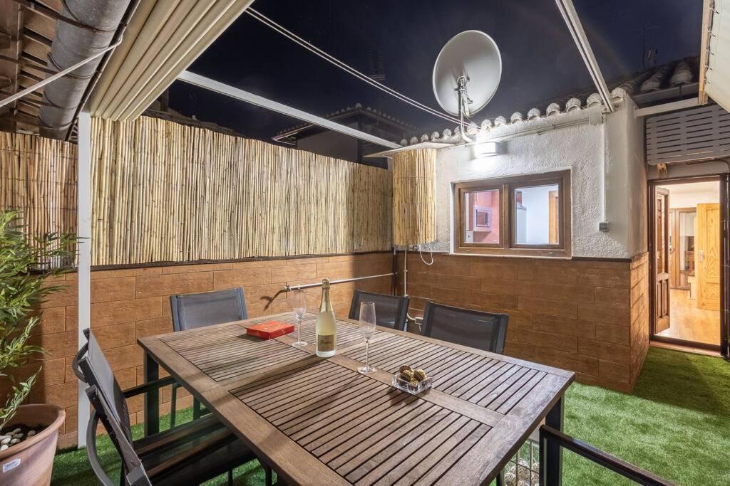 Apartamento Con Terraza A 4 Minutos De La Catedral Гранада Экстерьер фото