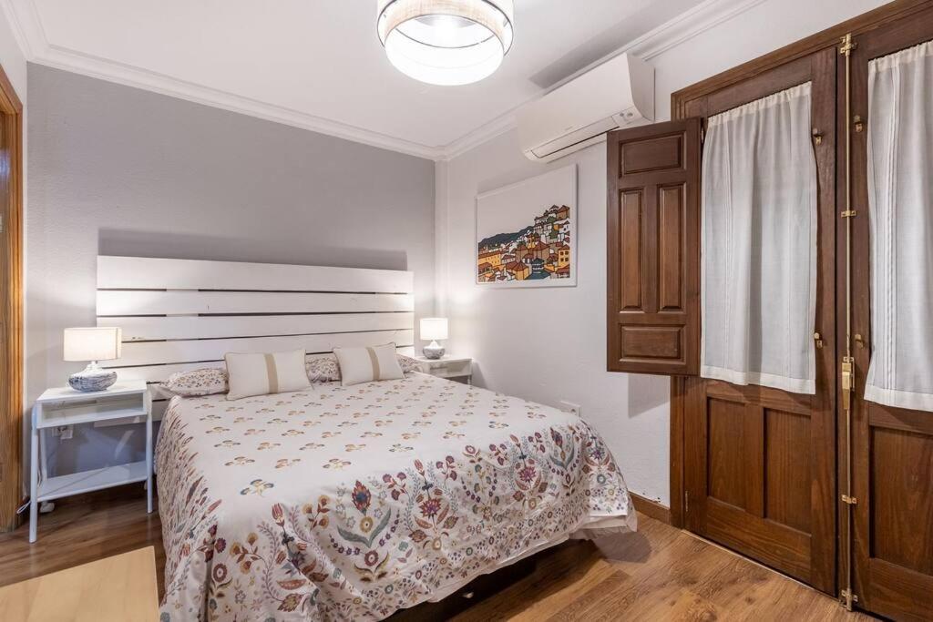 Apartamento Con Terraza A 4 Minutos De La Catedral Гранада Экстерьер фото
