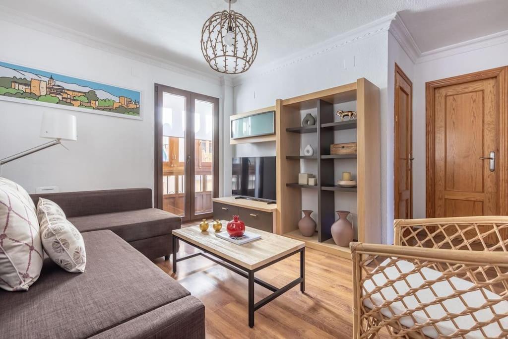 Apartamento Con Terraza A 4 Minutos De La Catedral Гранада Экстерьер фото