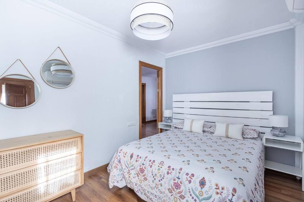 Apartamento Con Terraza A 4 Minutos De La Catedral Гранада Экстерьер фото